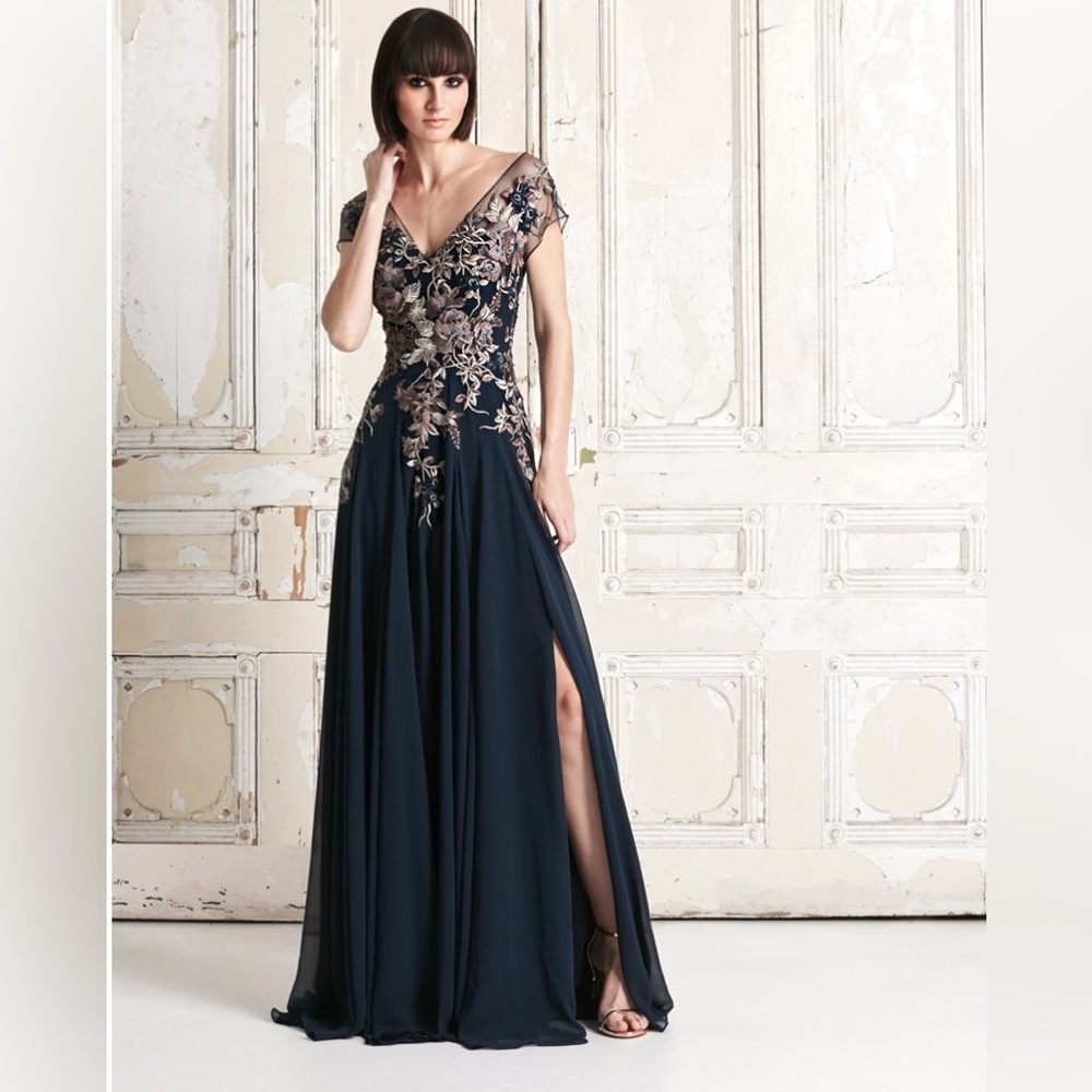 Floral Bodice Daymor Gown